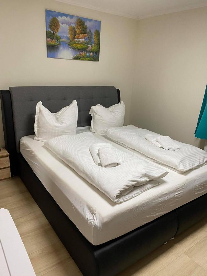 Apartments Am Bahnhof Зиген Екстериор снимка
