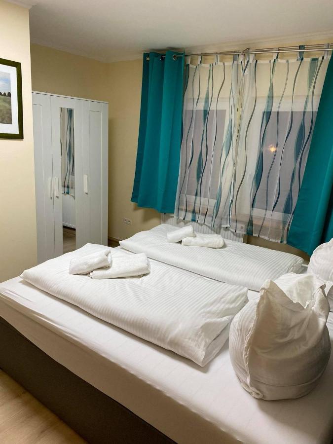 Apartments Am Bahnhof Зиген Екстериор снимка